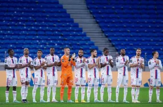 PG电子-今夜法甲焦点战，布莱顿强势反弹，球迷炸锅，医务组通报恢复的简单介绍-PG电子